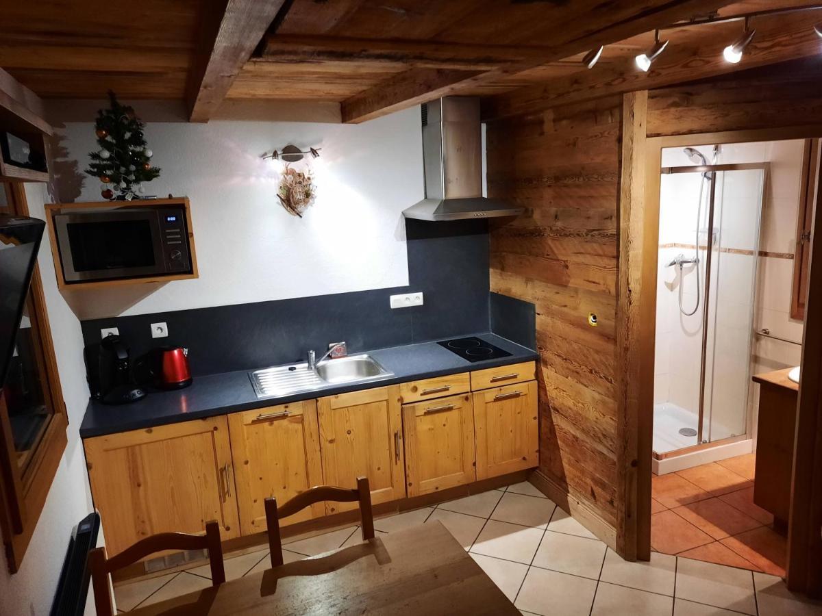 Le Petit Caboin Guest House Seytroux Ngoại thất bức ảnh